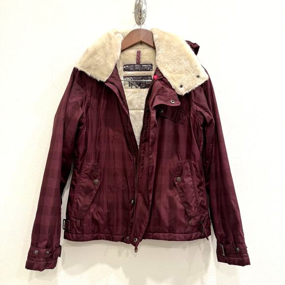 Burton Women’s Maroon Dutchess Insulated Jacket Faux Fur Small Snowboard Coat - Picture 1 of 9